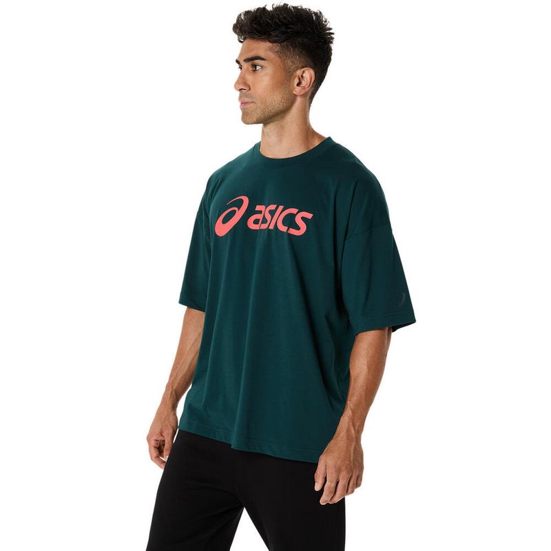 Polo ASICS Graphic Relaxed Tee Saxon Green Hombre - 2