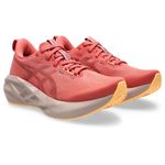 Zapatillas ASICS Novablast 5 Dark Pink Clay/Rubble Red Mujer - 2