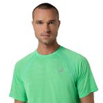 Polo ASICS Road SS Top Vital Green Hombre - 4