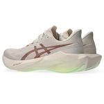 Zapatillas ASICS Novablast 6 Rose Dust/Illuminate Yellow Mujer - 4