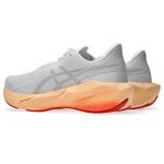 Zapatillas ASICS Novablast 6 White/Vivid Coral Mujer - 4